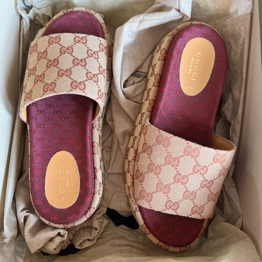 Gucci printed platform